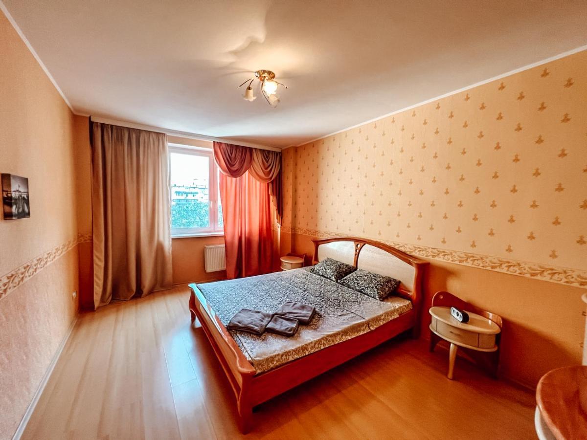 Cozy Apartments On The Left Bank Kiev Exterior foto